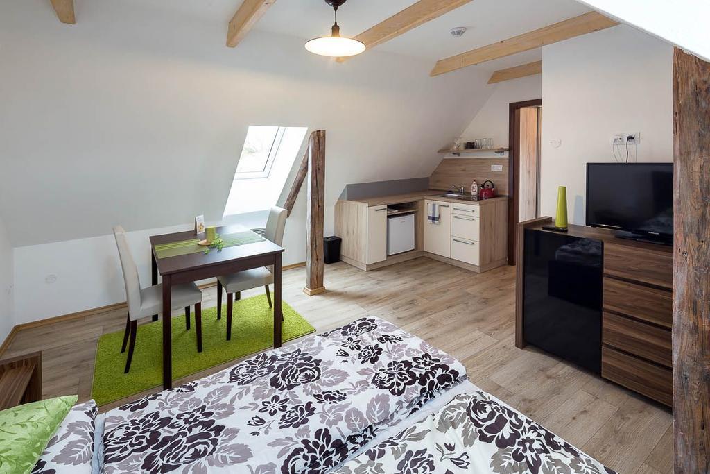 Apartmany pod Namestim Telcz Zewnętrze zdjęcie
